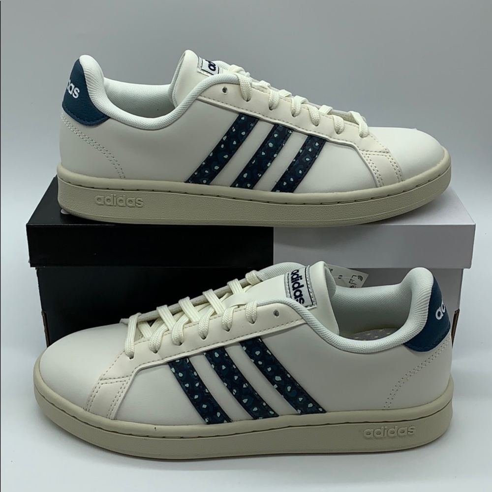 ADIDAS GRAND COURT women’s shoes - Picture 13 of 16